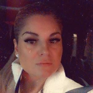 Meet your Posher, Sonia